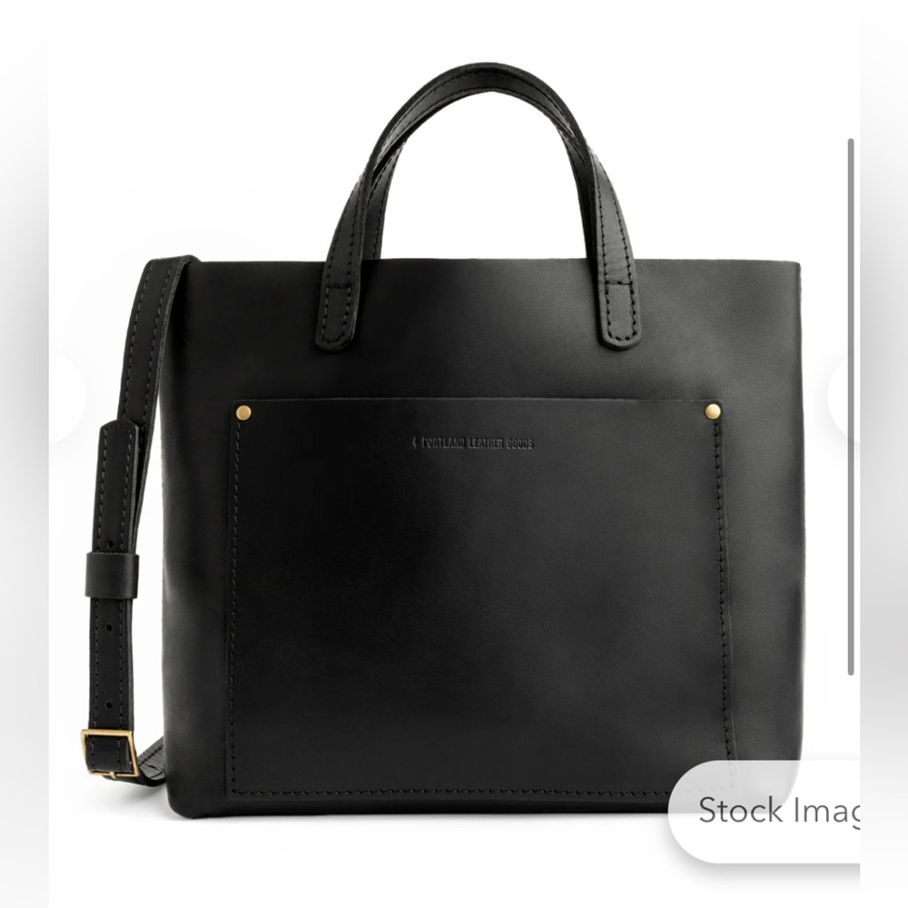 Portland Leather Goods Medium Crossbody tote